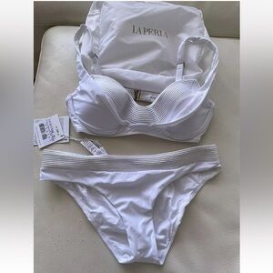 LA PERLA Swimsuit 2 P bikini
Sz M /36 C /BRIGHT WHITE w/ Silver tread NWT ITALY